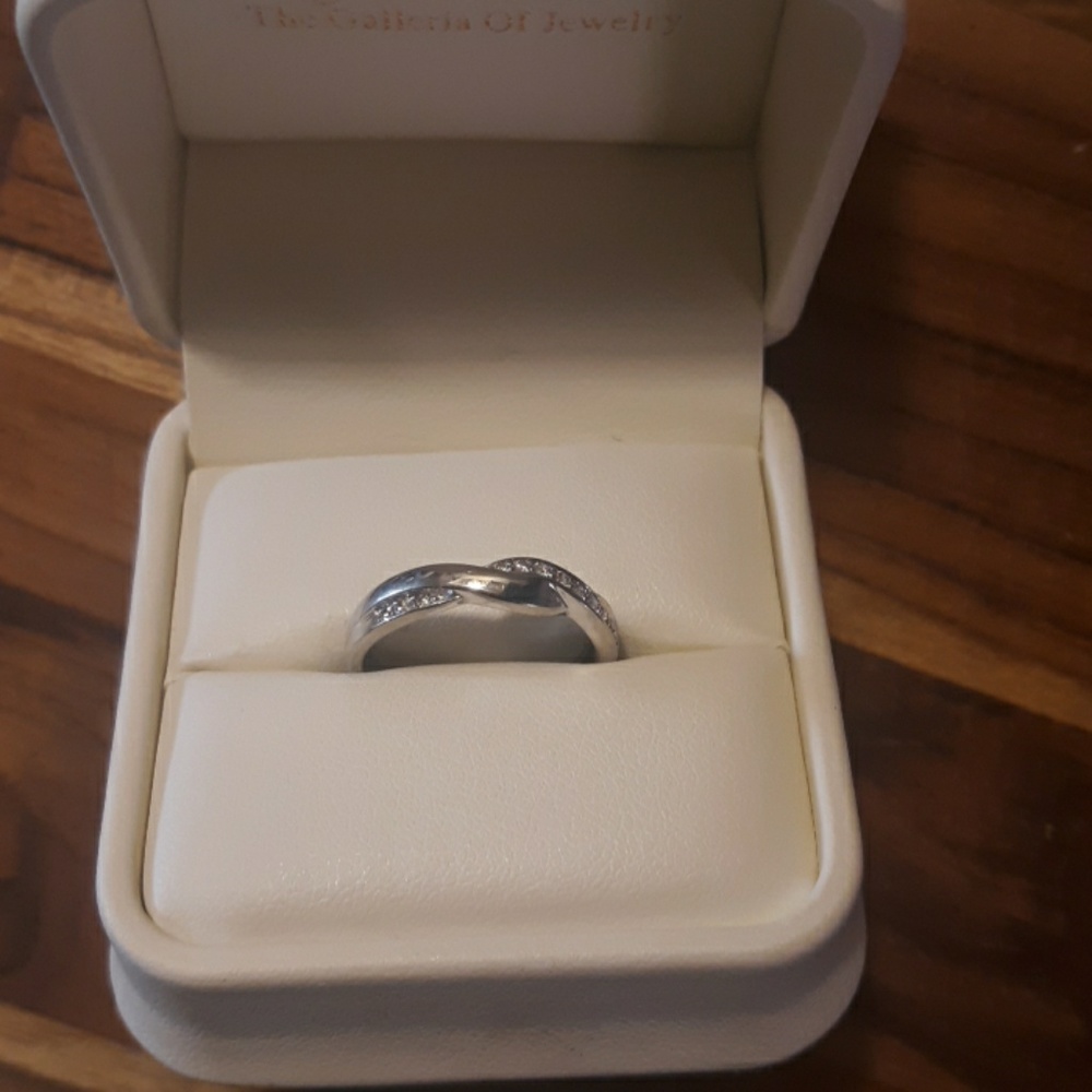 White Gold wedding band w/diamonds